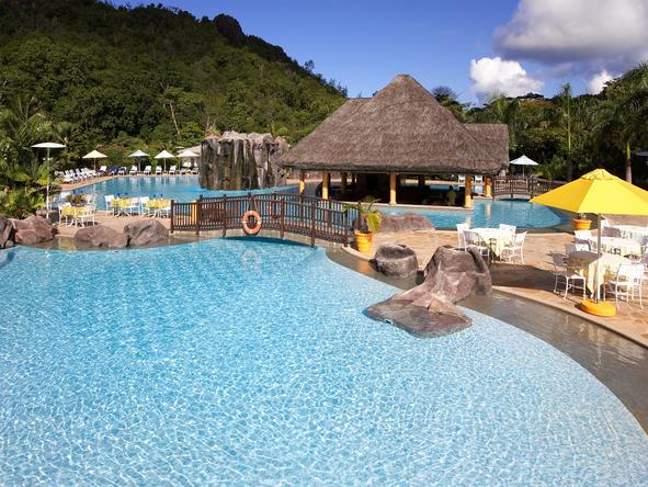 La Reserve - Pool2